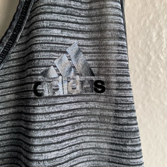 Adidas Women’s Spacedye Gray Razor Back Tank - Picture 5 of 7